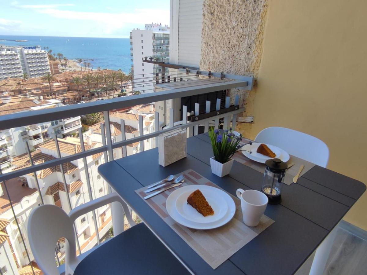 Estudio Recien Reformado En Primera Linea De Playa Leilighet Benalmádena Eksteriør bilde